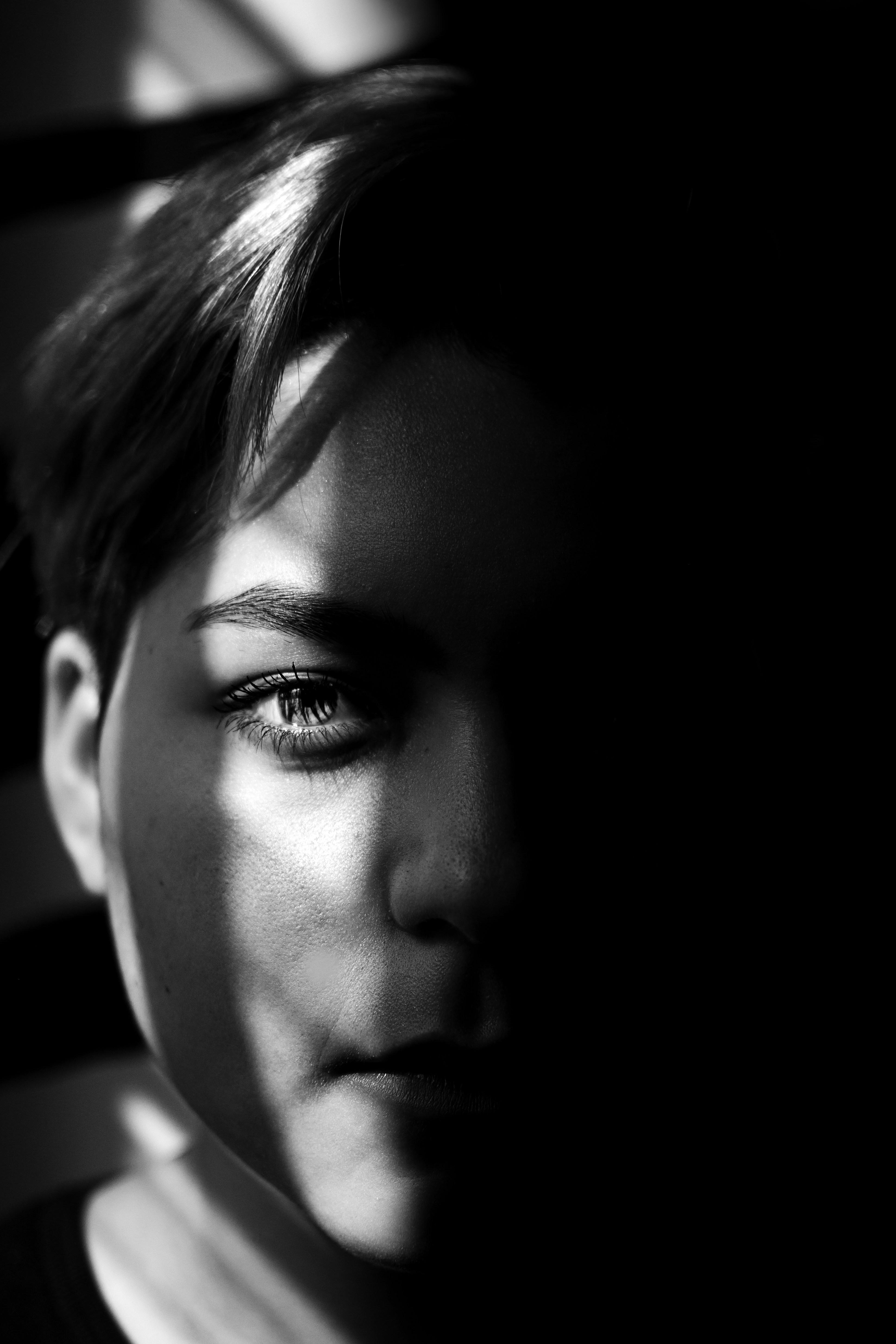 Retrato artístico em preto e branco